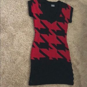 RED AND BLACK SWEATER DRESS